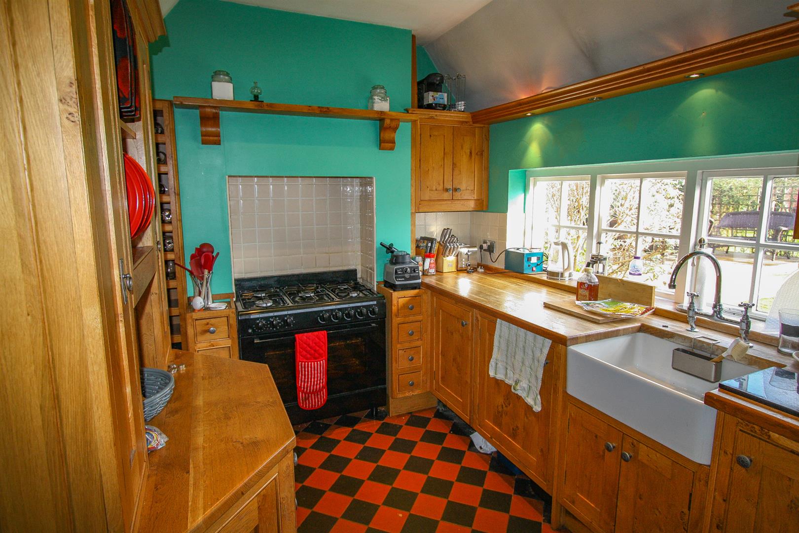 Duchess Drive, Newmarket Whatley Lane Properties